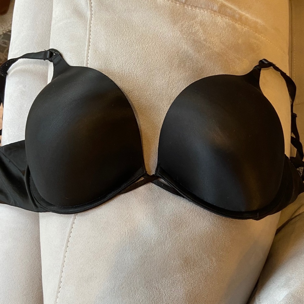 Victoria’s Secret Bombshell Bra